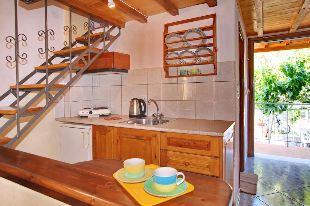 Apartament Alexandra Sofia Stafylos Zewnętrze zdjęcie